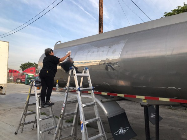 Vehicle Graphic Installation for Tanker Trucks in Los Angeles County