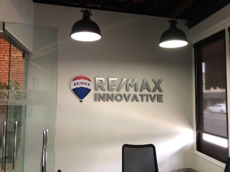 Realtor 3D Professional Logo Signs in Bellflower CA