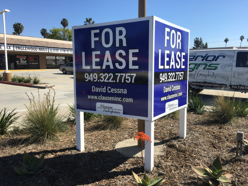 V-Shaped For Lease Signs