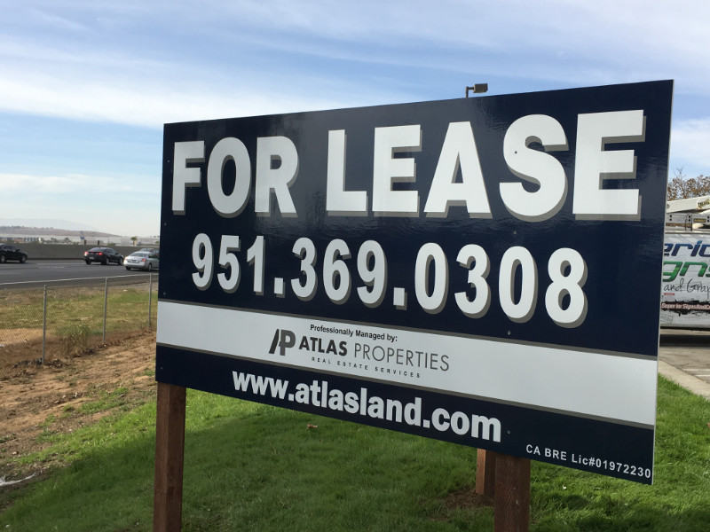 freeway for lease sign
