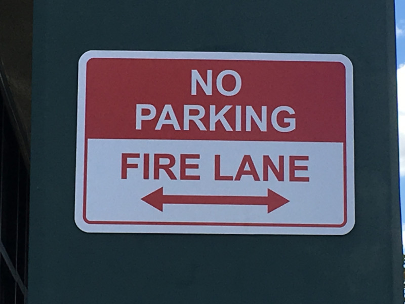 fire lane signs