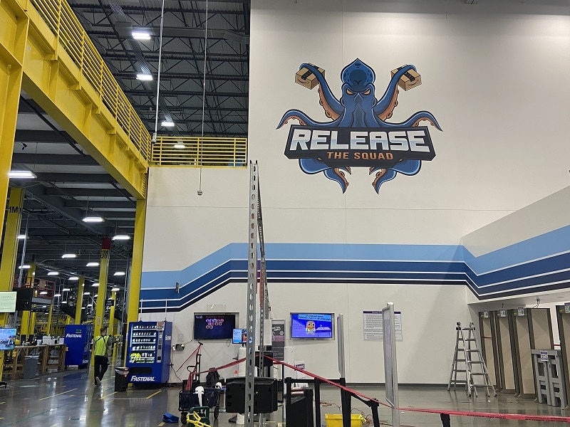 huge wall graphics for warehouses in orange county ca