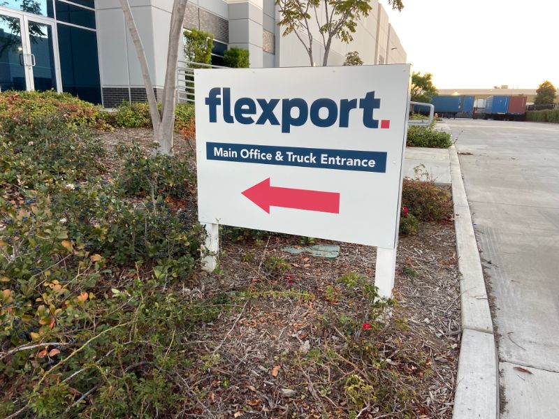 directional post & panel signs in los angeles, ca