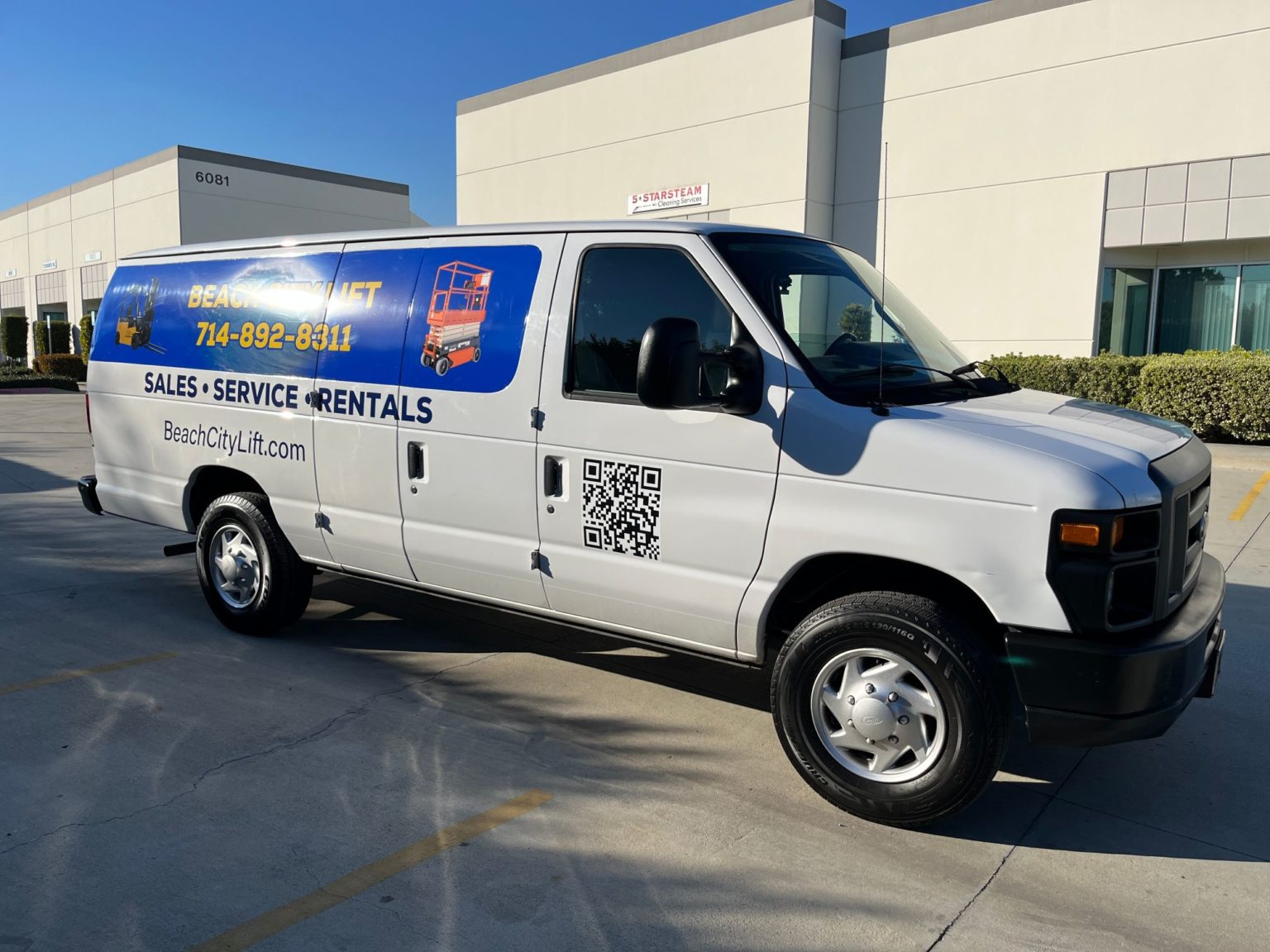 Decals and Lettering for Commercial Vehicles in Garden Grove, CA