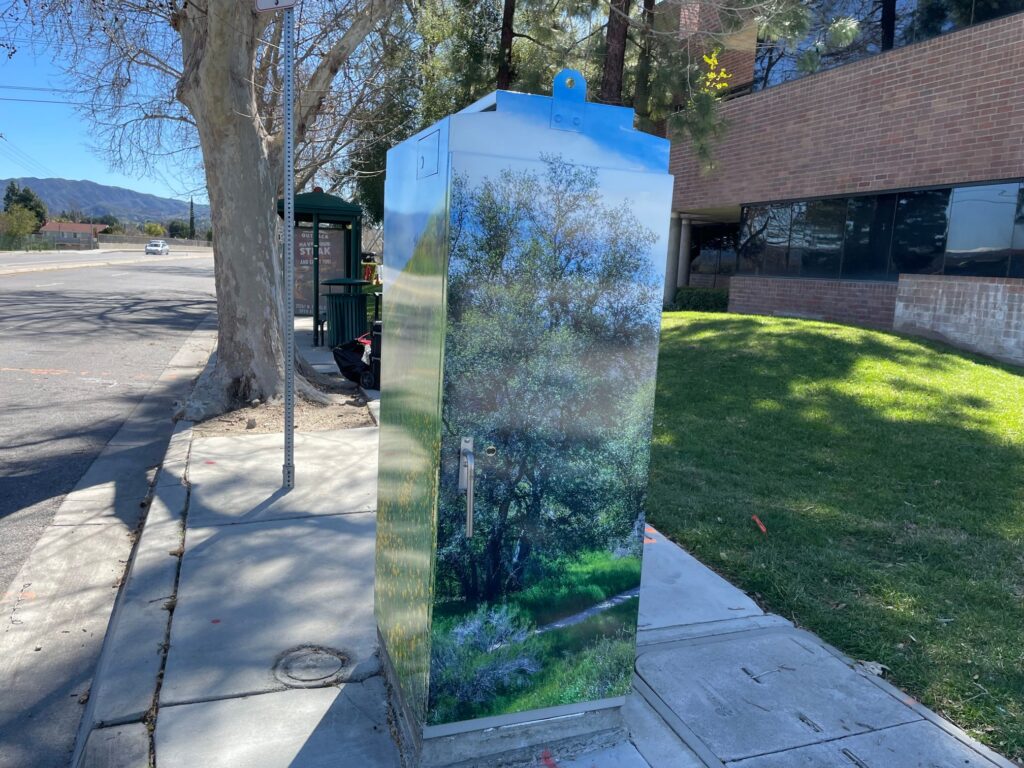 vinyl graphics for city electrical boxes in los angeles, ca