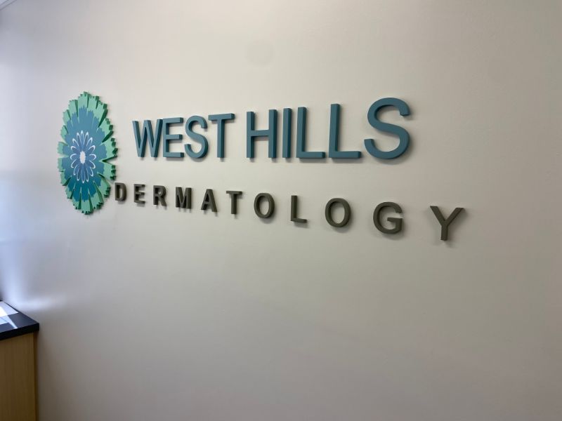 3D acrylic lobby signs in los angeles, ca