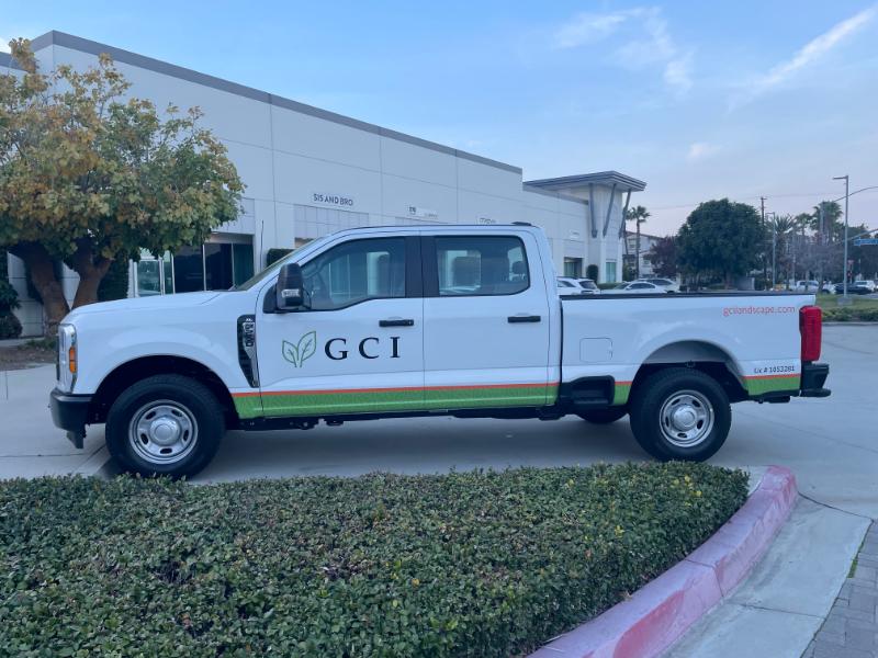 commercial truck graphics in anaheim, ca