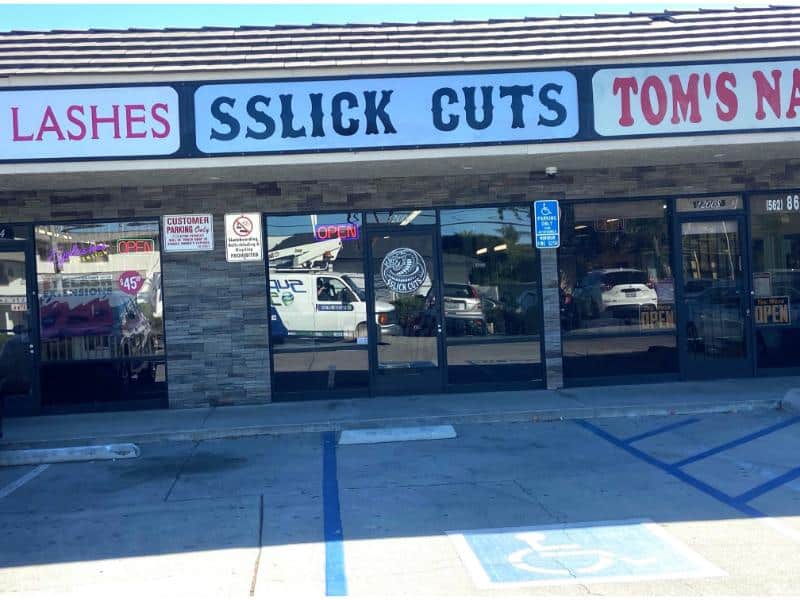 storefront tenant signs in Downey, ca