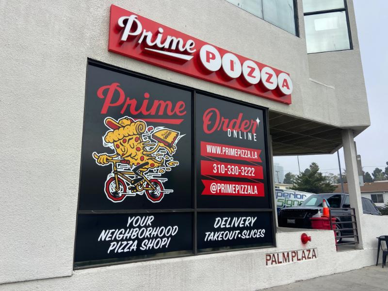 Restaurant window graphics for Prime Pizza in Los Angeles