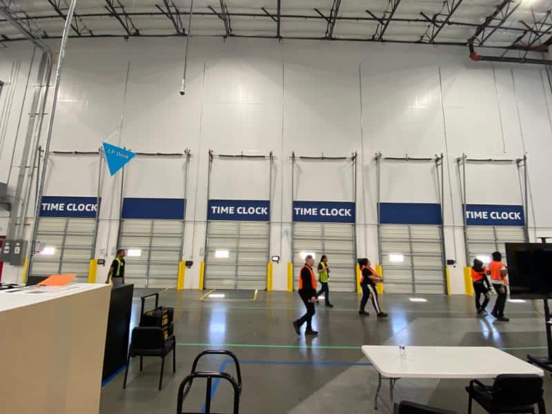 signs and graphics for warehouses in riverside county, ca