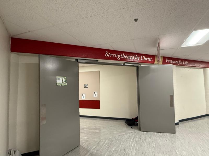 wall graphics for schools in orange county, ca